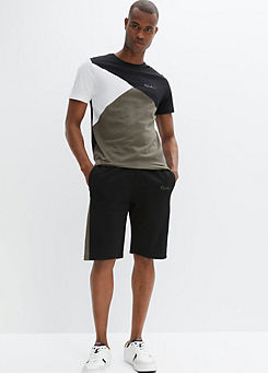 T-Shirt + Shorts