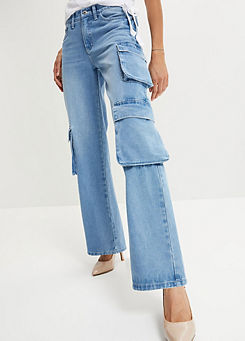 Wide Leg Cargo Jeans