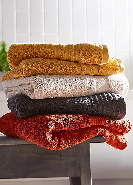 Catherine Lansfield Zero Twist Towels | bonprix