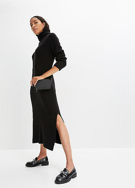 polo neck gown