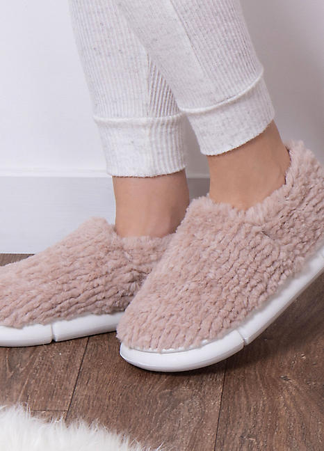 Totes Ladies Cloud Textured Fur EVA Slippers bonprix