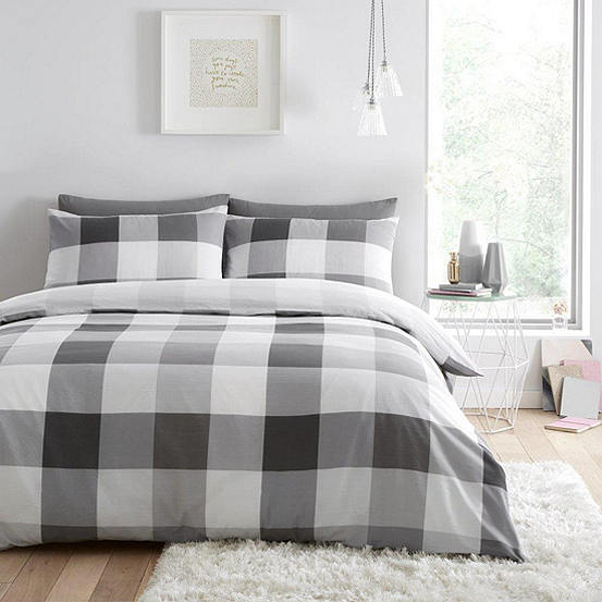 Cosmic Check Duvet Set Bonprix