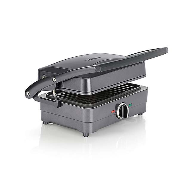 Cuisinart griddler and waffle maker with removable outlet plates