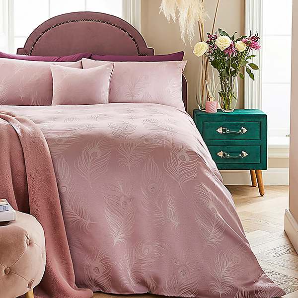 the range feather duvet