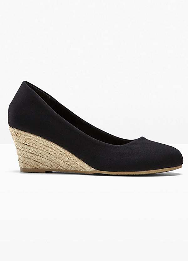 Wedge discount pump shoes