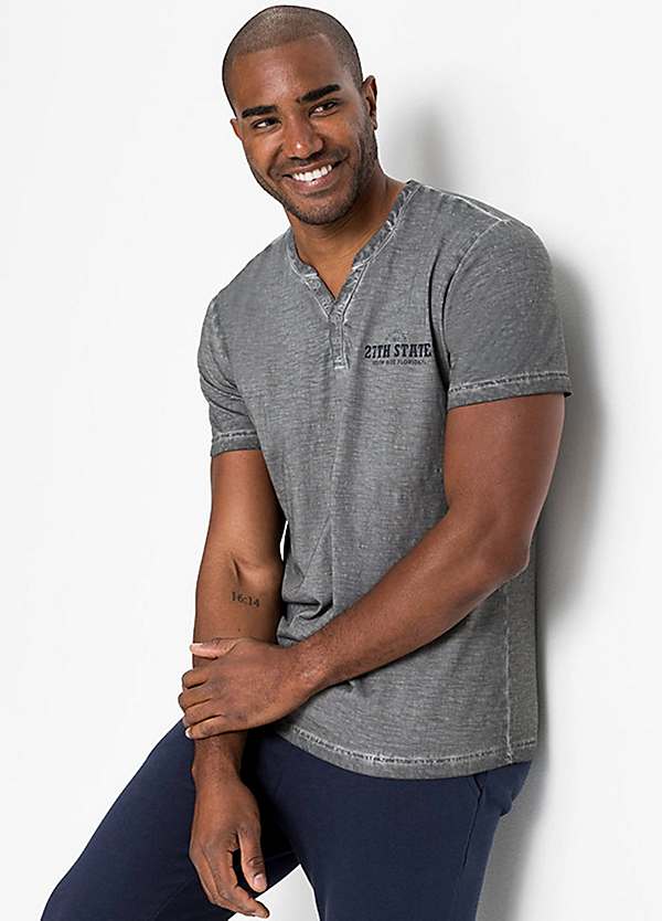 bonprix Short Sleeve Henley Shirt