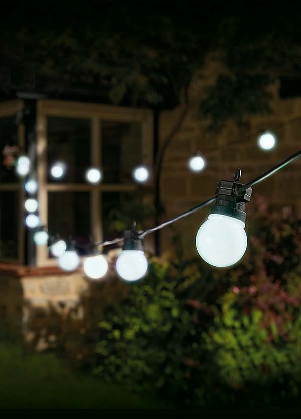 White outdoor deals party lights