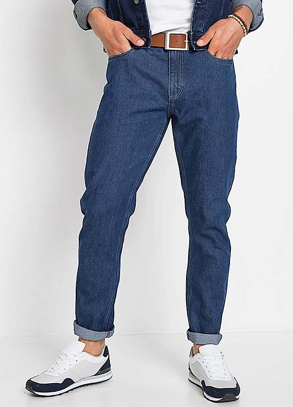 regular fit tapered leg jeans