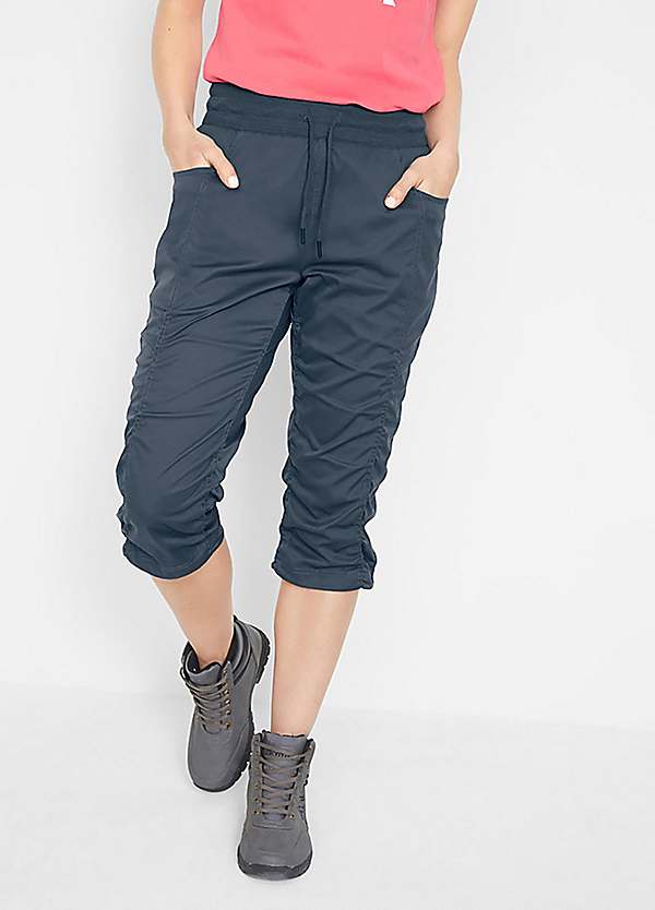 Capri hot sale walking trousers